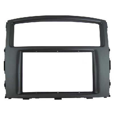 Mitsubishi Pajero Radio Dash Kit