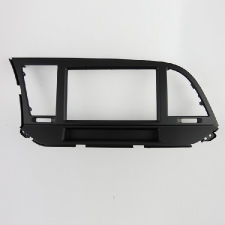 Hyundai Elantra Fascia Stereo Panel