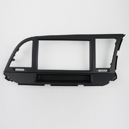 Hyundai Elantra Fascia Stereo Panel